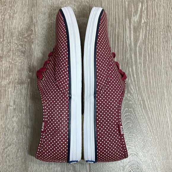 NWOT Keds Champion Burgundy White Polka Dot Canvas Sneakers Eyelet Lace Up  8 - Picture 9 of 13